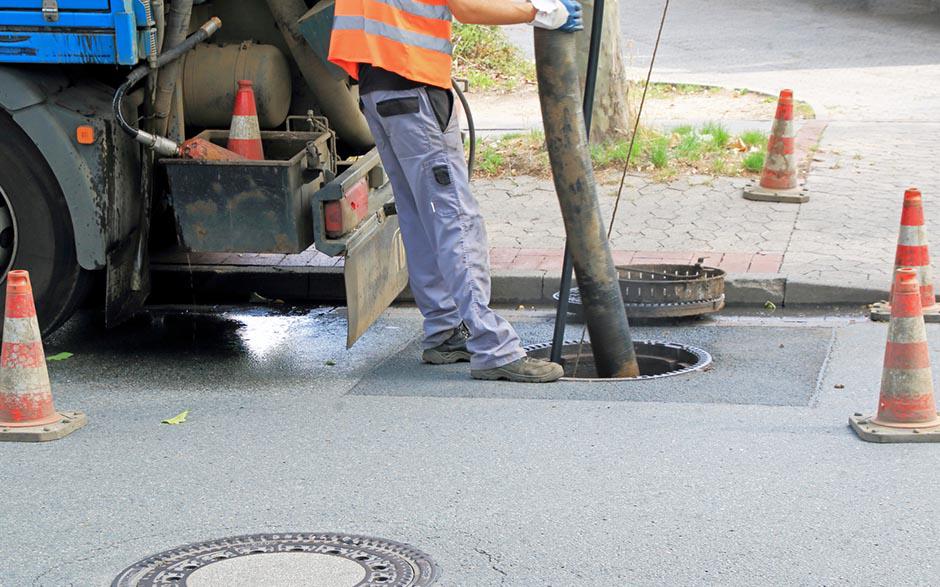 déboucher un toilette Montreuil